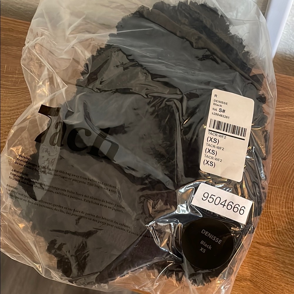 COPY - NWT Tach Clothing x REVOLVE Denisse Short - Picture 8 of 8